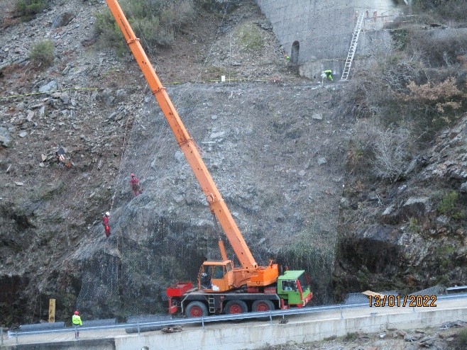 trabajos verticales cefer constructura trives